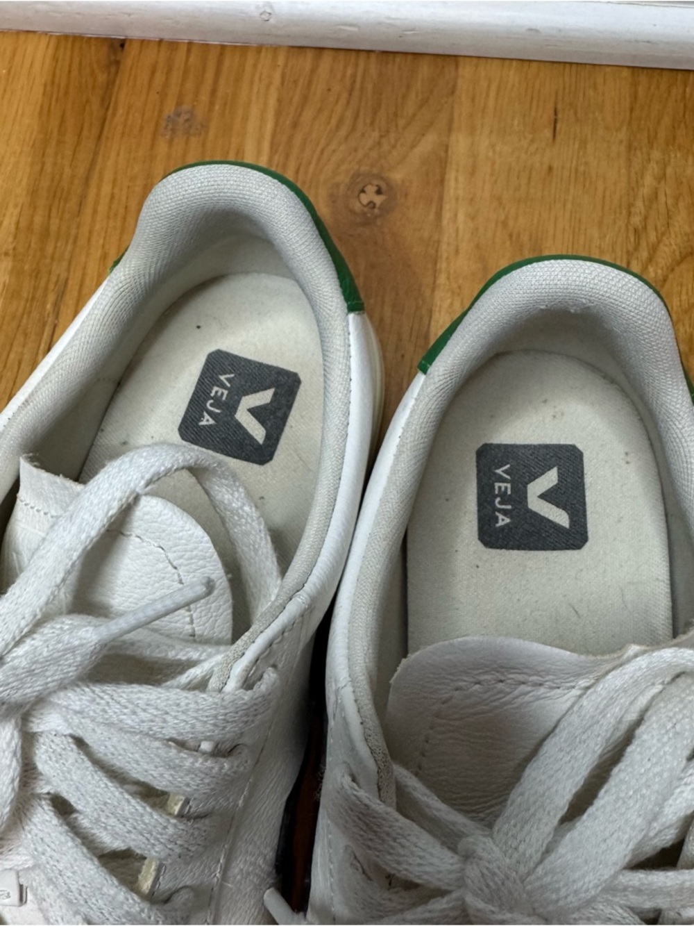 Veja Campo Leather Sneakers - White Black Emeraude Green - Women’s 7 / EU 38 - Picture 6 of 14